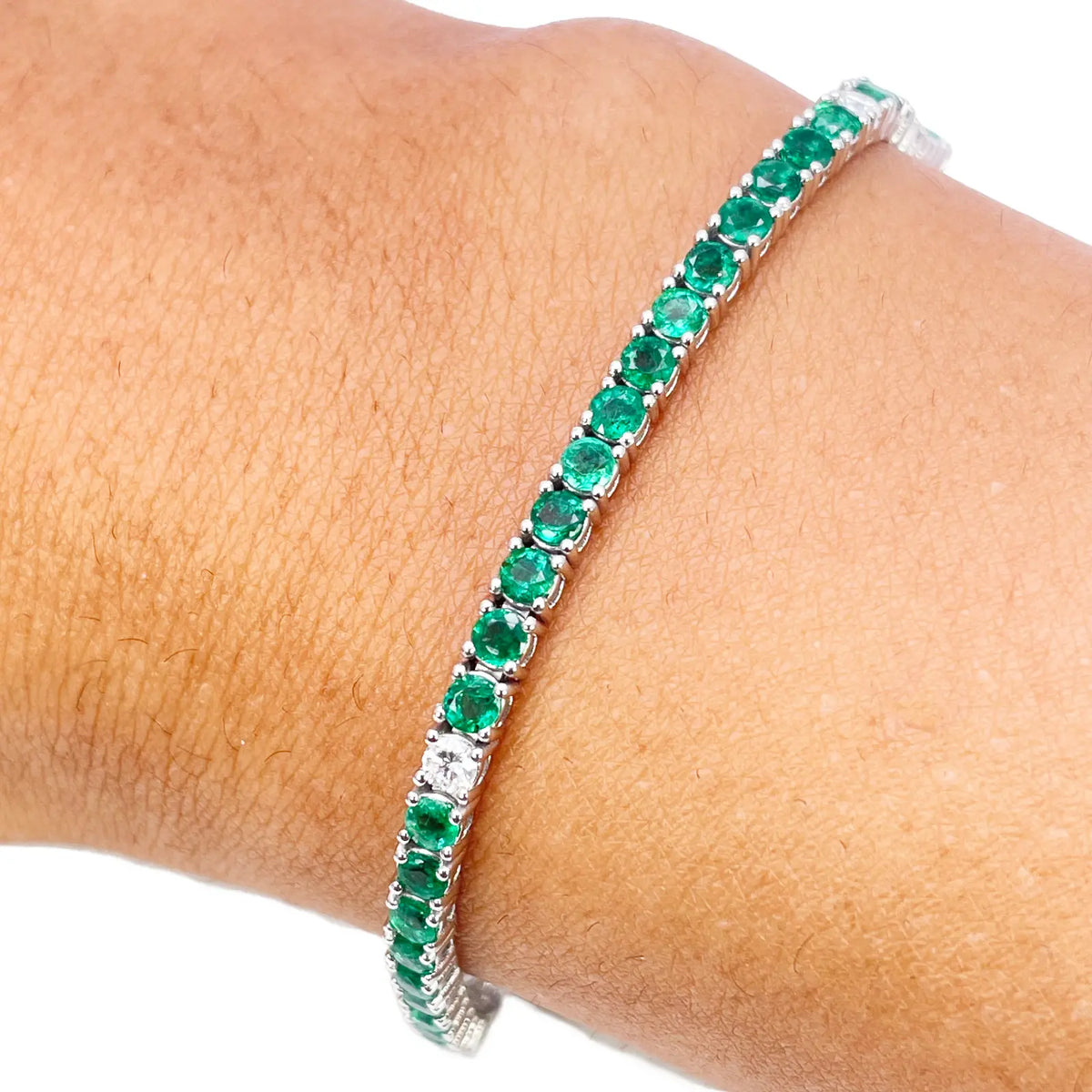18ct White Gold Natural Round Emerald & Diamond Tennis Bracelet 4.15ct 7 Inches Diamond Bracelets