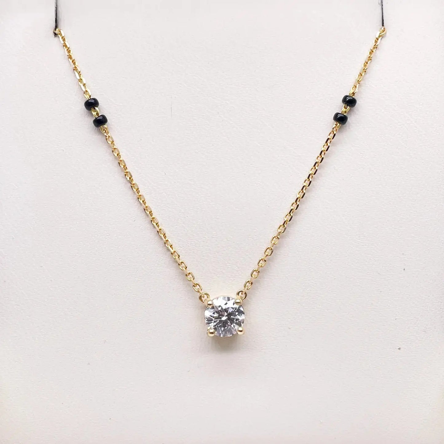 18ct Yellow Gold Lab Grown Diamond 1.00ct Black Beads Mangalsutra Necklace IGI Mangalsutra chain