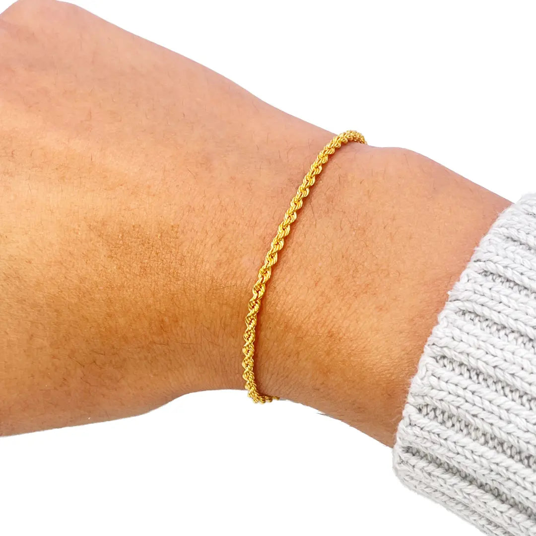 22ct Gold Rope Chain Bracelet Lightweight 7 Inches 2.2 mm Gold Bracelet