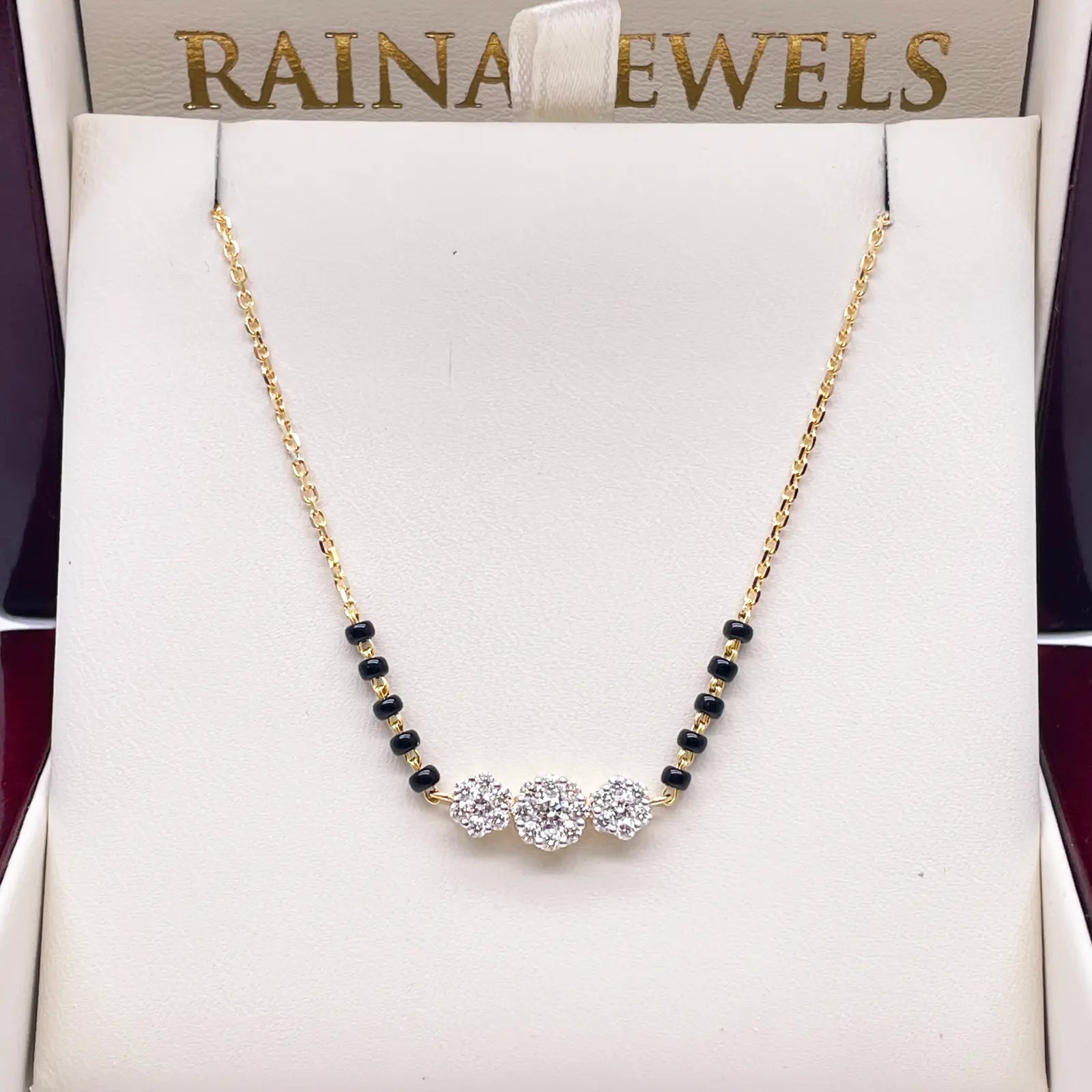 18ct Yellow Gold Natural Diamond 0.57ct Floral Pendant Mangalsutra Necklace Hallmarked  Mangalsutra Chains