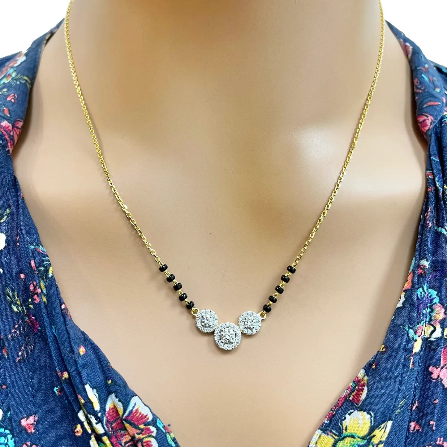 18ct Yellow Gold Natural Diamond 0.62ct Triple Halo Pendant Mangalsutra Necklace Hallmarked  Mangalsutra Chains