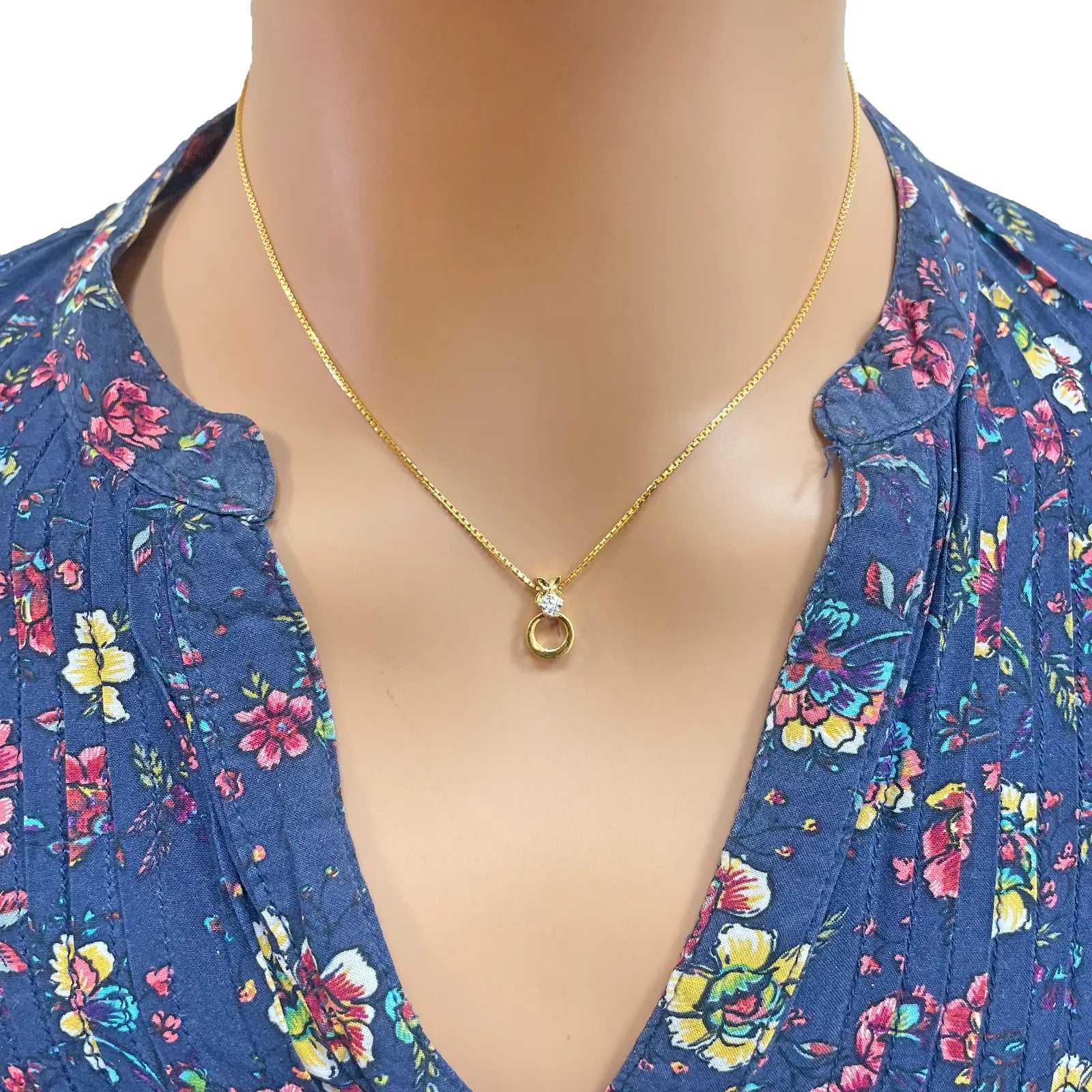 22ct Yellow Gold Floral Design 16.5 inch Necklace & Matching Stud Earrings Set 