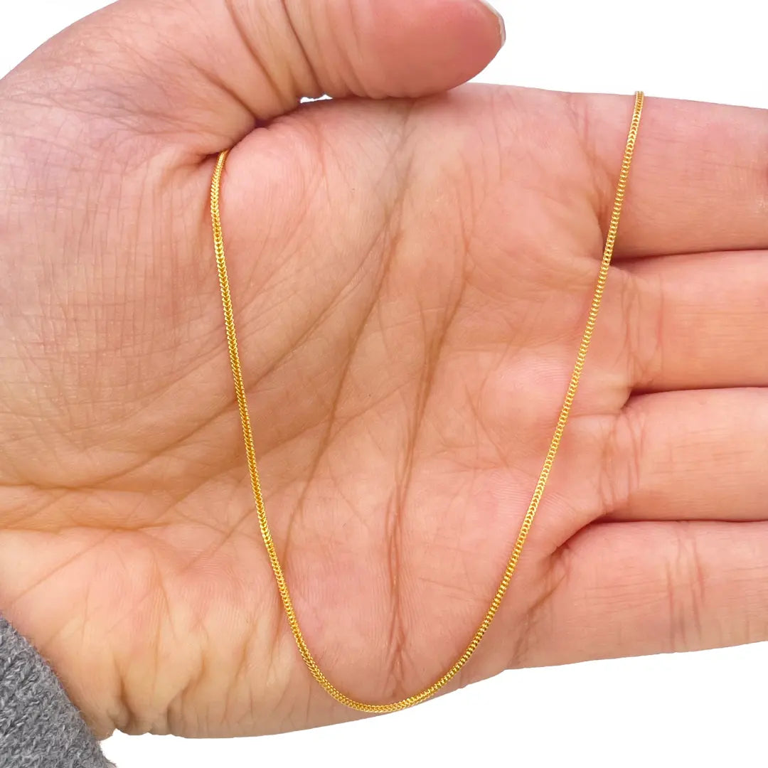 22ct Yellow Gold Foxtail Chain Necklace 18 Inches 0.8mm Width 