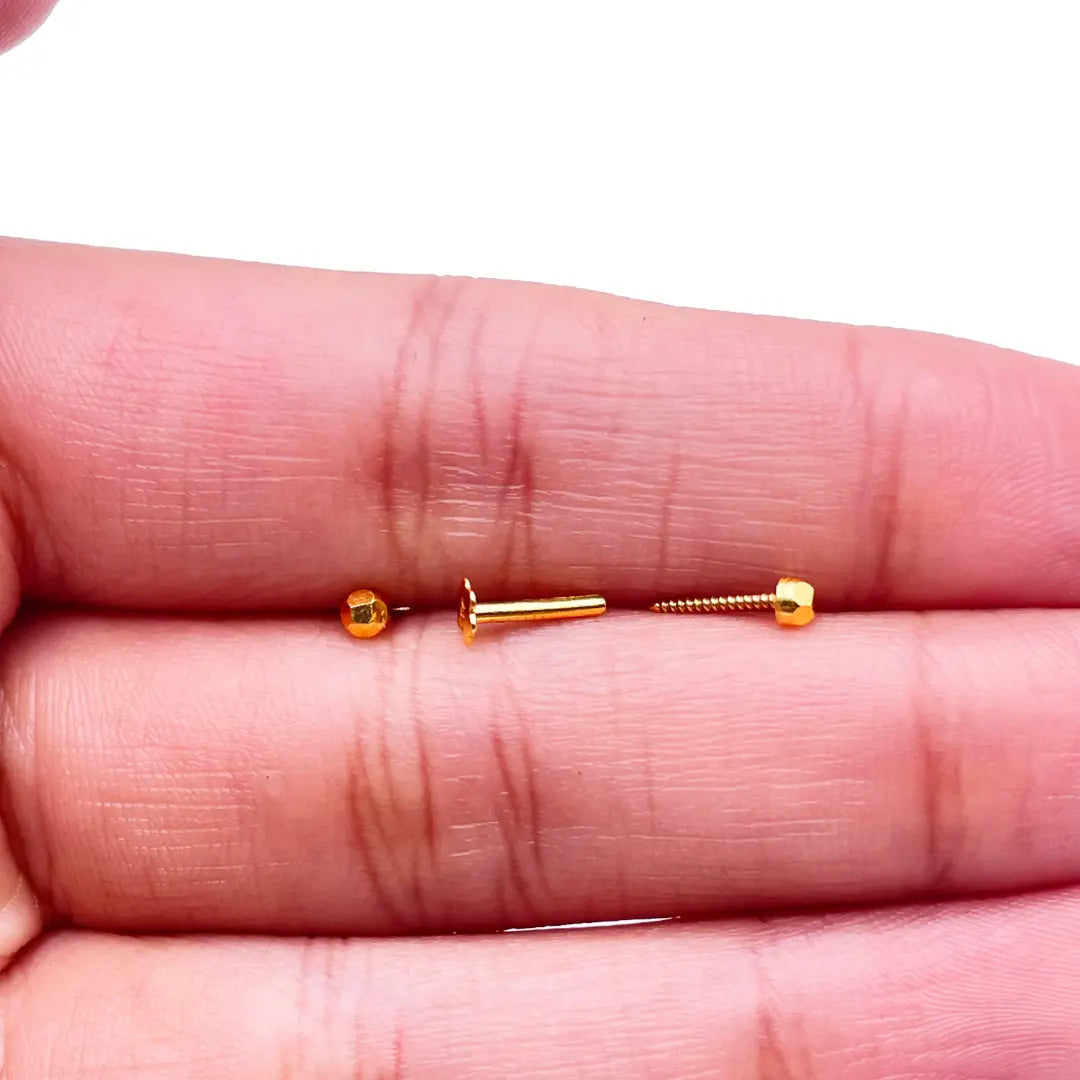 22ct Yellow Gold Plain Gold Diamond Cut design Nose Stud 2.3 MM  Diamond Bracelets