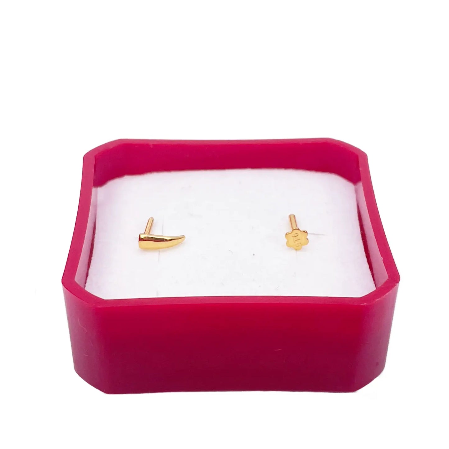 22ct Yellow Gold Plain High Polished Nose Stud/Pin 9mm Length 