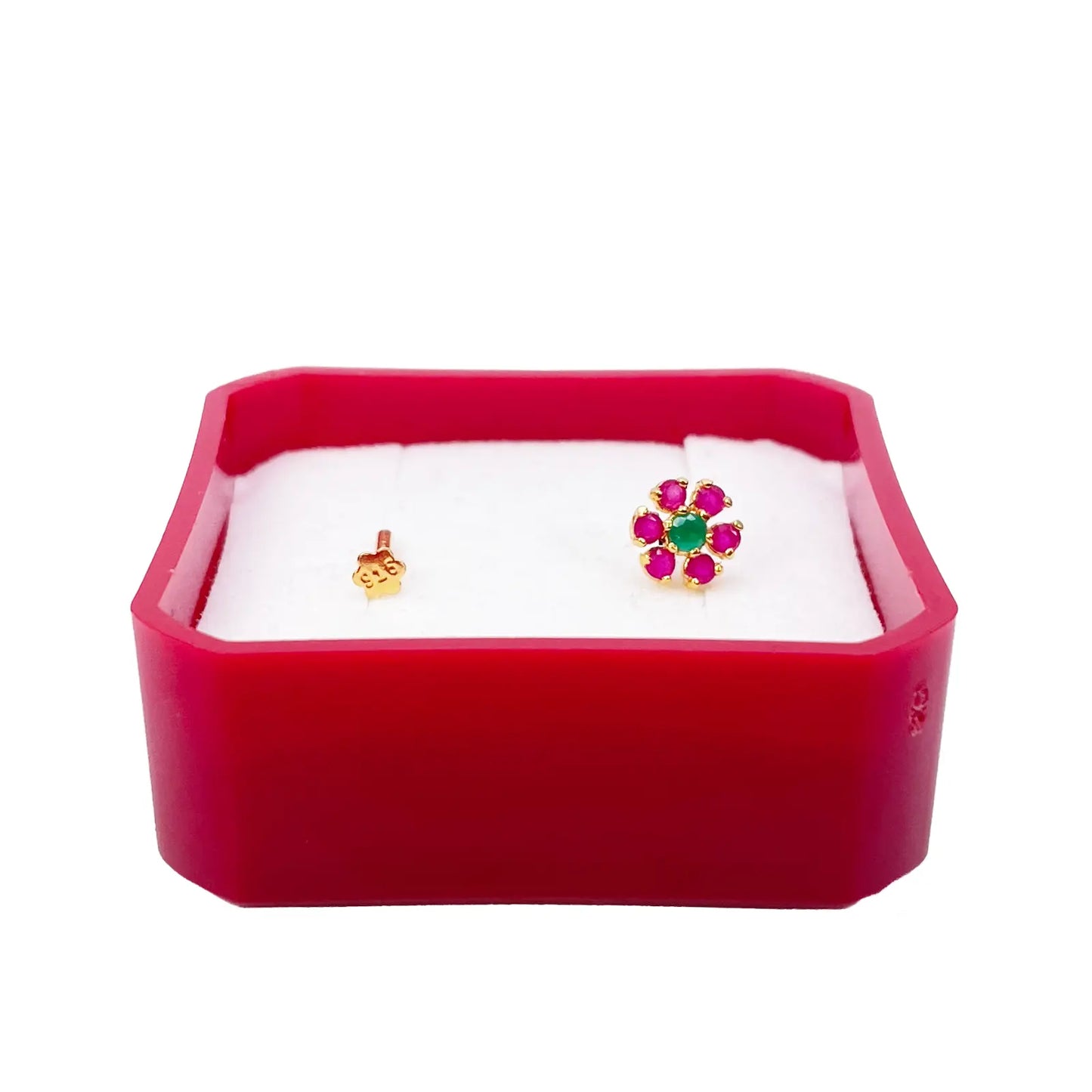22ct Yellow Gold Red & Green Flower Shaped Gemstone Nose Pin/Stud 6mm Width 