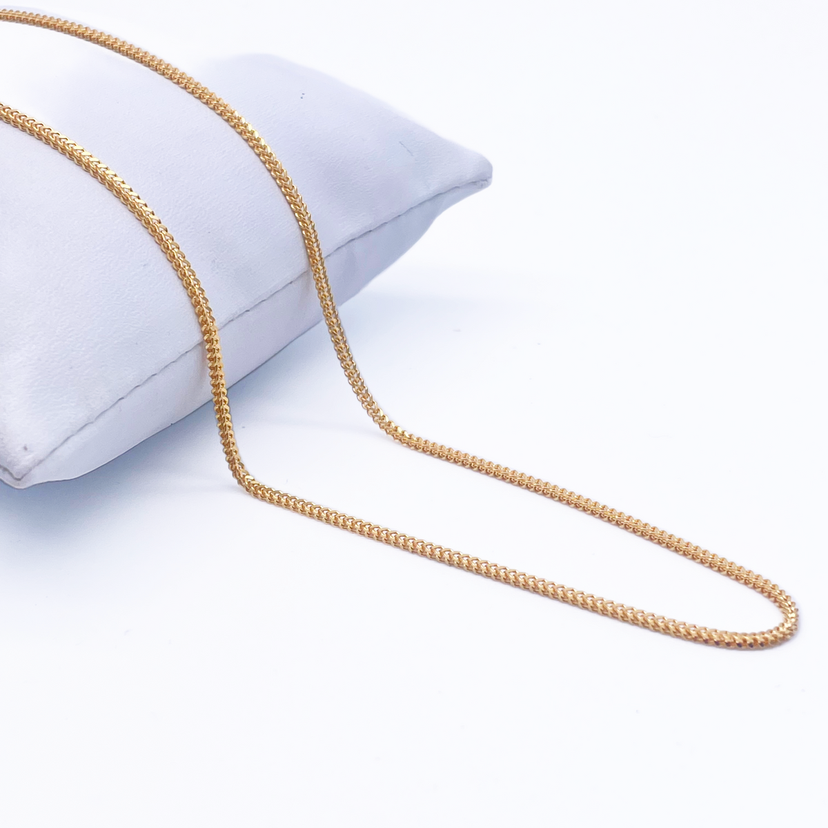 22 Karat Gelbgold Massive Fuchsschwanzkette Halskette 45,7 cm 1,6 mm Breite