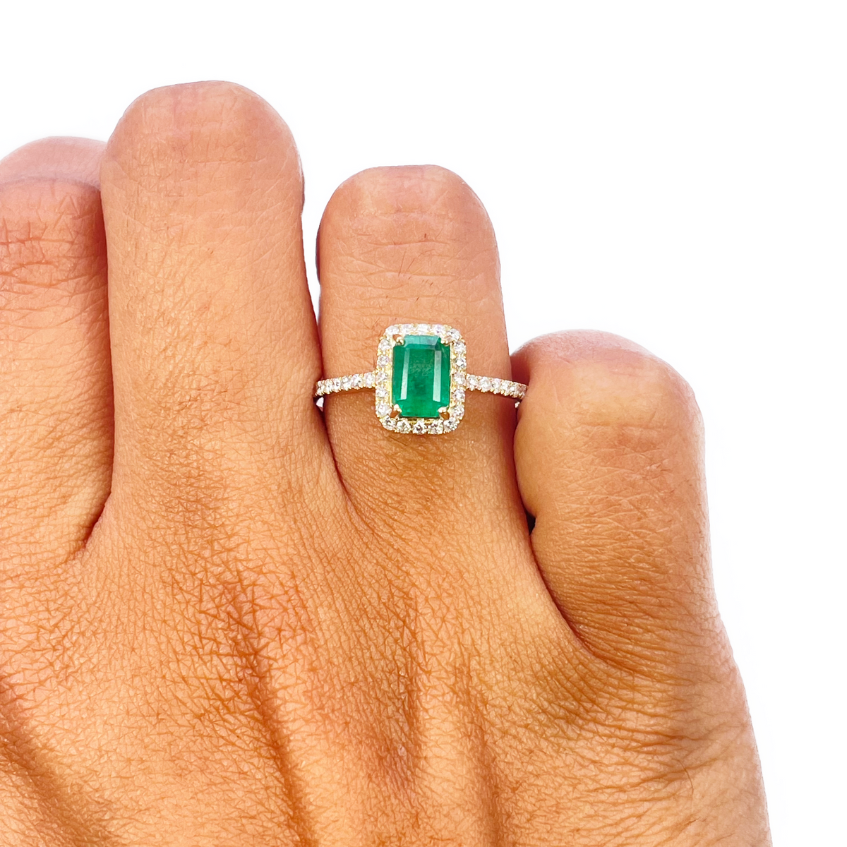 14 Karat Gelbgoldring mit 4 Krappen, natürlichem Smaragd & runden Diamanten 1,22 Karat