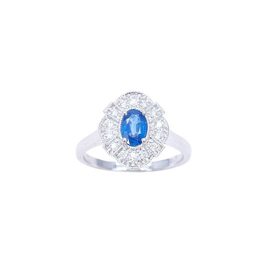 18 Karat Weißgold Ring mit ovalem blauem Saphir, Diamanten und Milgrain-Verzierung 0,65ct