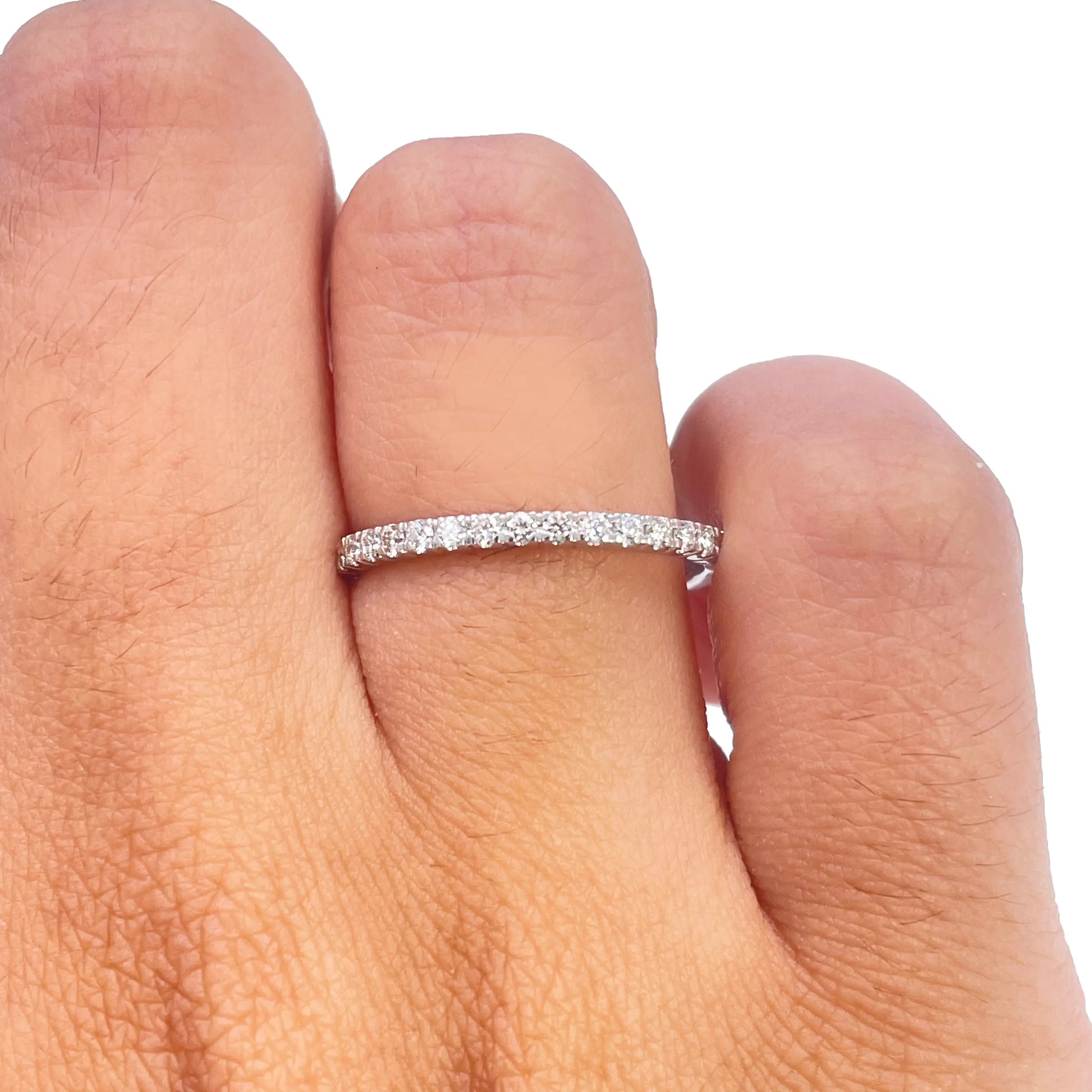18ct White Gold Round Diamond Half Eternity Band Claw Set 0.26ct  Diamond Ring