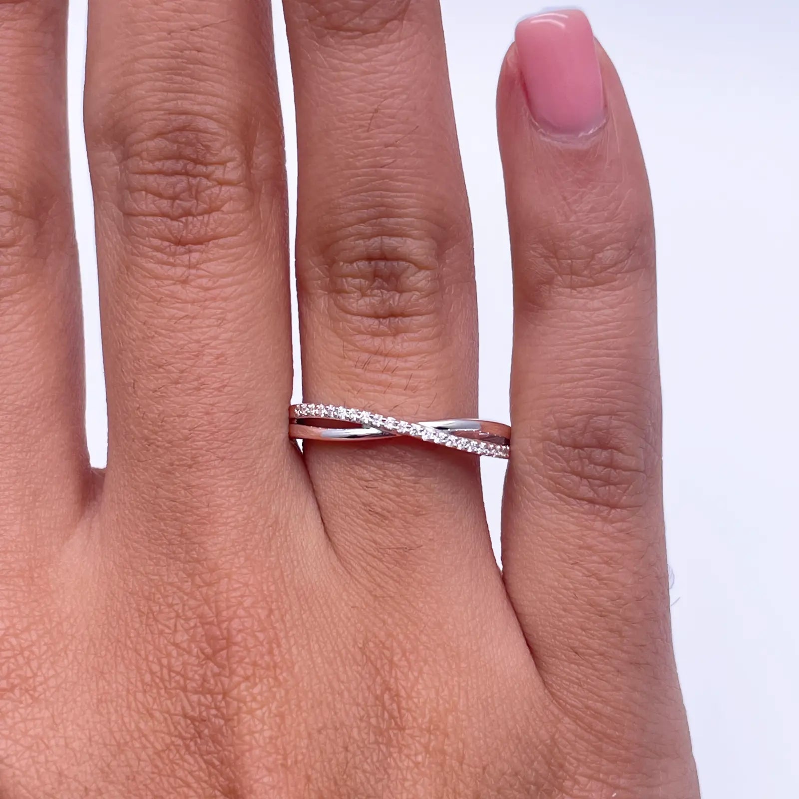18ct White Gold Diamond Polished Double Crossover Half Eternity Ring 0.09ct  Diamond Ring