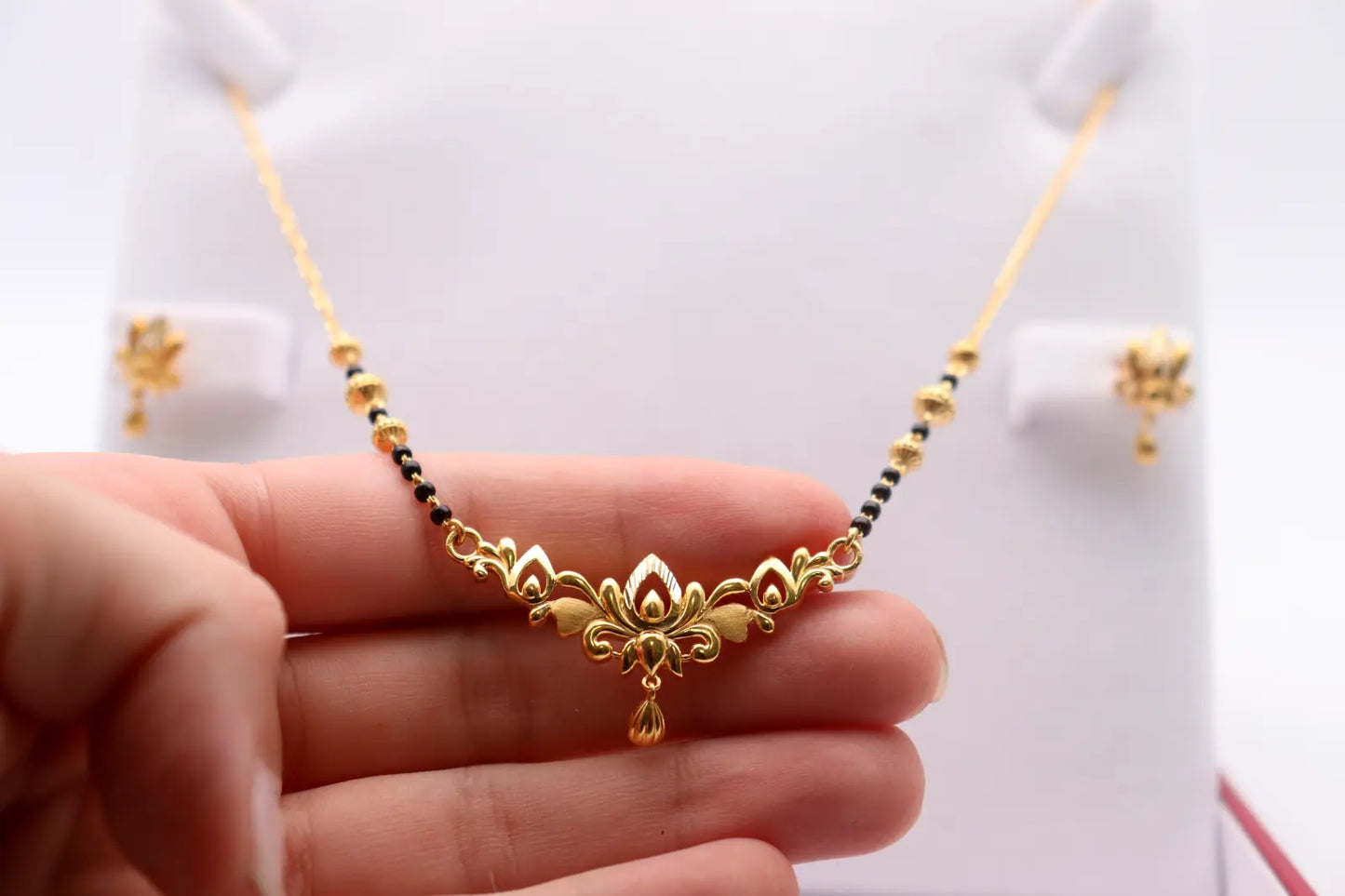 22ct Yellow Gold Ladies Mangalsutra Necklace and Earrings Set 20'' inch  Mangalsutra Chains