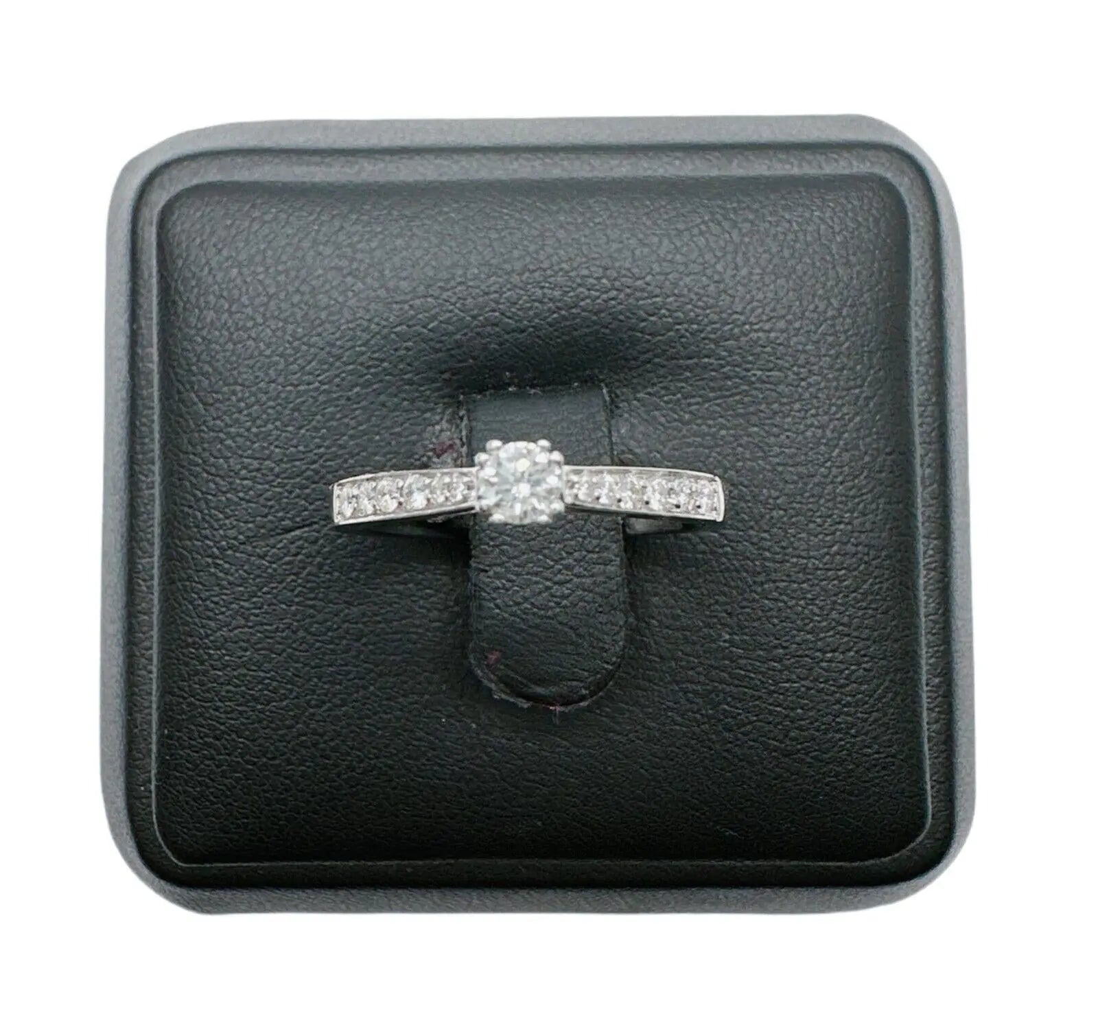 18ct White Gold Brilliant Cut Diamond Engagement Ring Twin Claws 0.29 carats¬† Diamond Ring